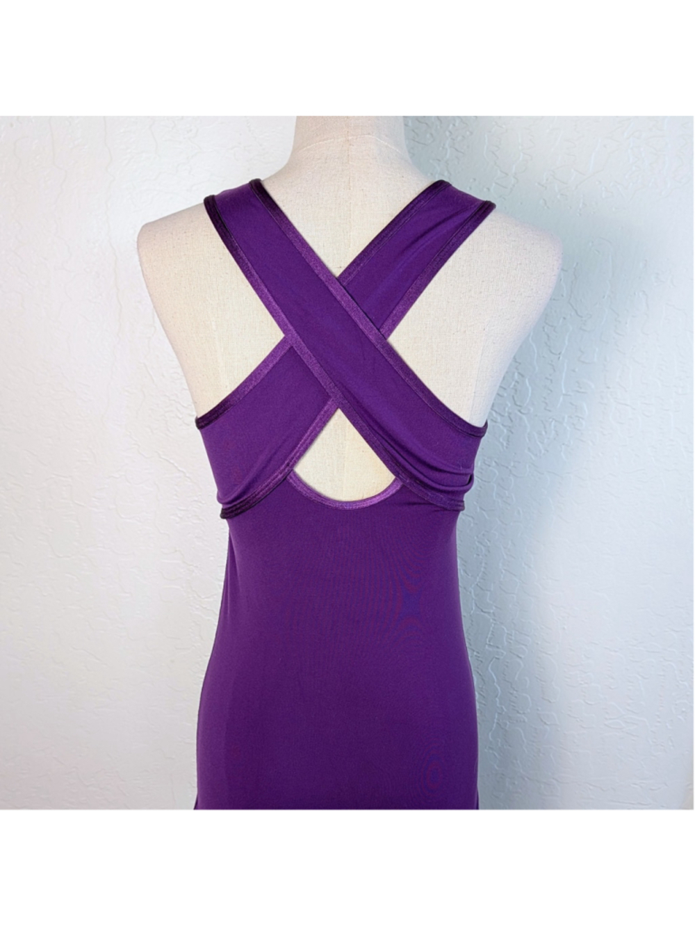 Alo Yoga Purple Strappy Tank Top Small Criss Cross Back Athletic Activewear - Picture 5 of 10